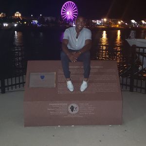 Meet your Posher, Javon